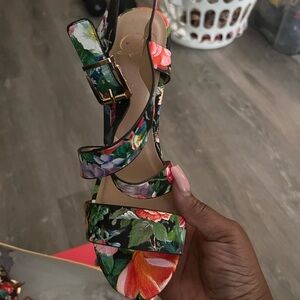 Floral Strappy Women's Sandals